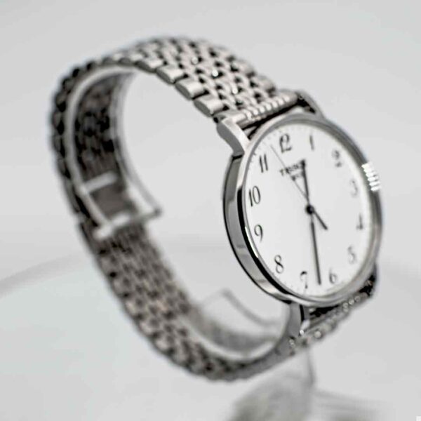 TISSOT CLASSIC EVERYTIME MEDIUM - immagine 3